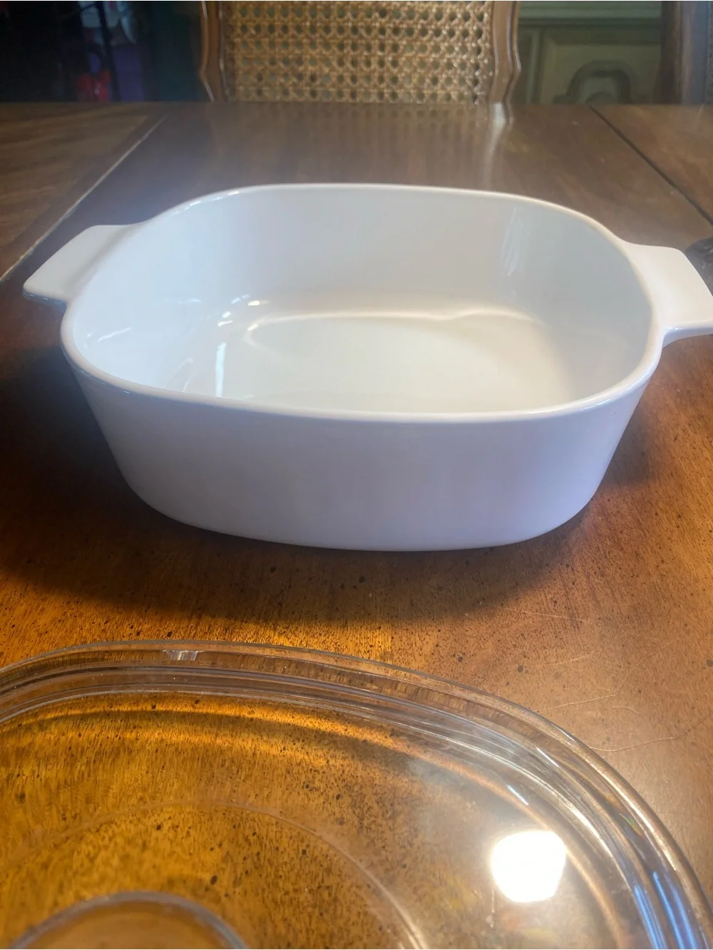 Corningware White Glass 2 Qt Covered Casserole Dish